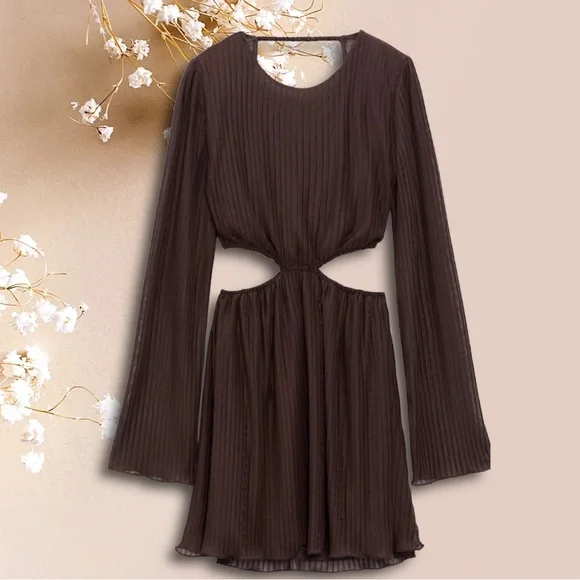 NWT ZARA CUTOUT PLEATED MINI DRESS - Picture 4 of 6